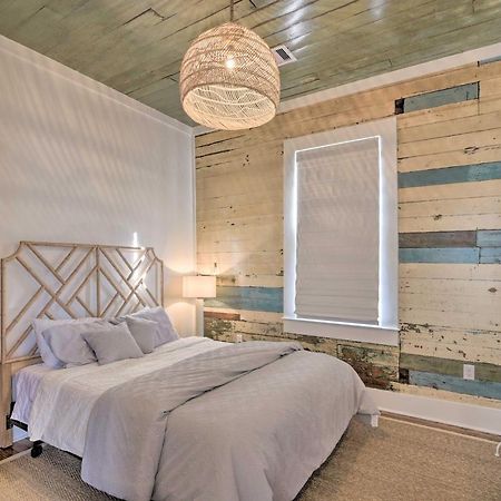 Bright Galveston Cottage Close To Beach And Strand Extérieur photo