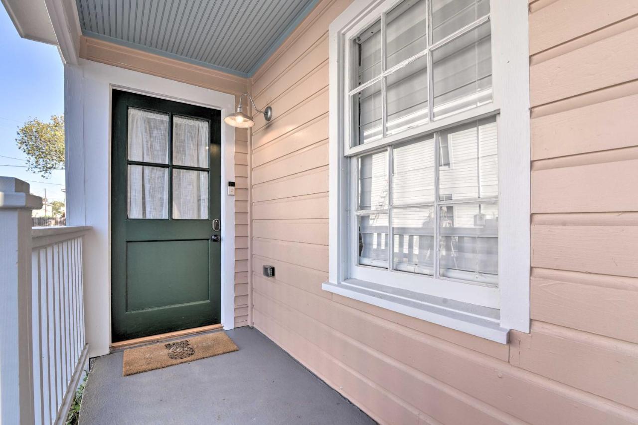 Bright Galveston Cottage Close To Beach And Strand Extérieur photo
